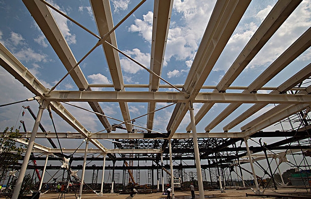 煙臺(tái)管桁架工程選擇防腐涂料應(yīng)考慮的因素